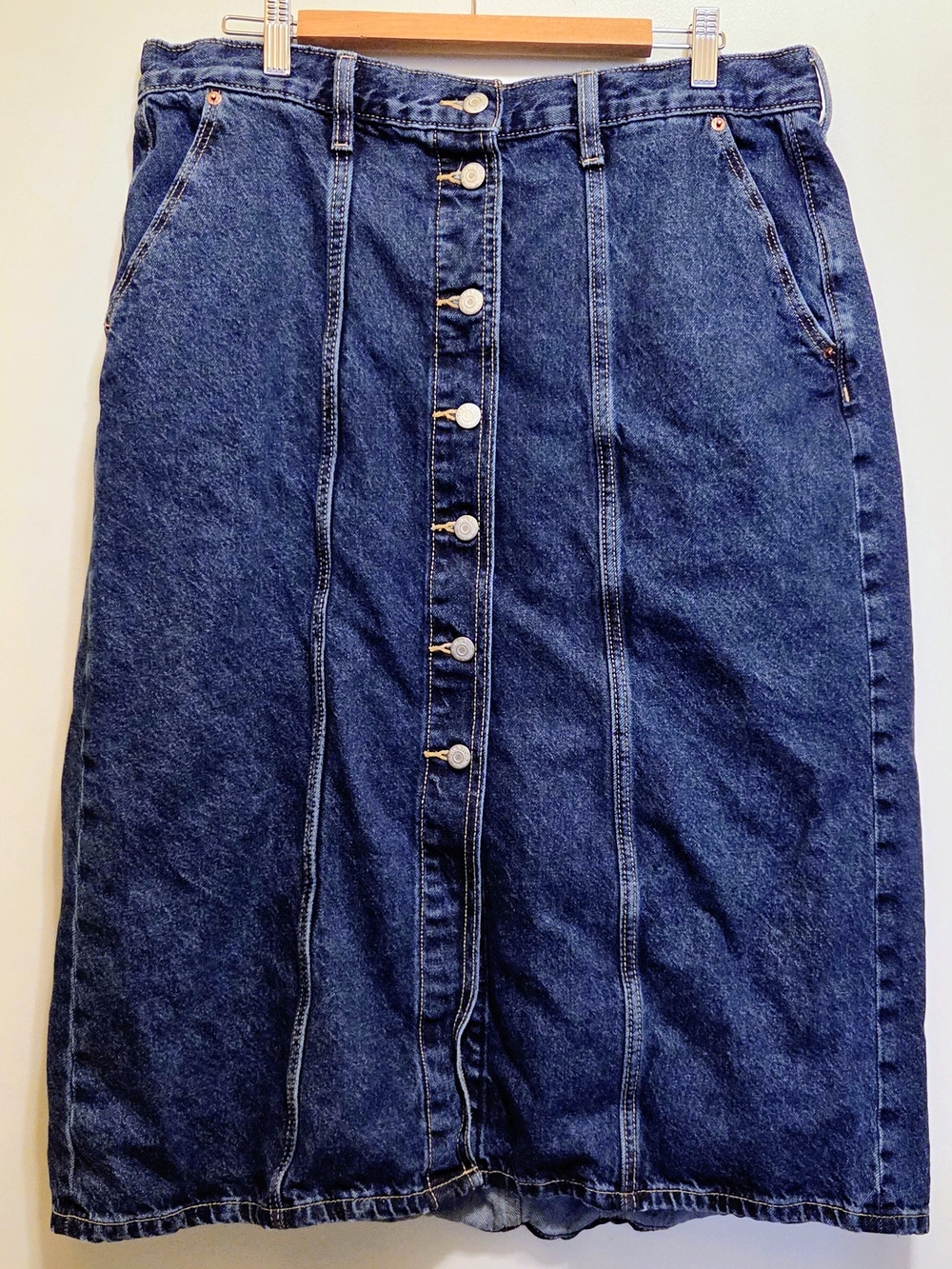 Old Navy Denim Button-Front Midi Skirt Sz 16
